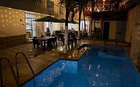 Apartamentos Isla Tropical